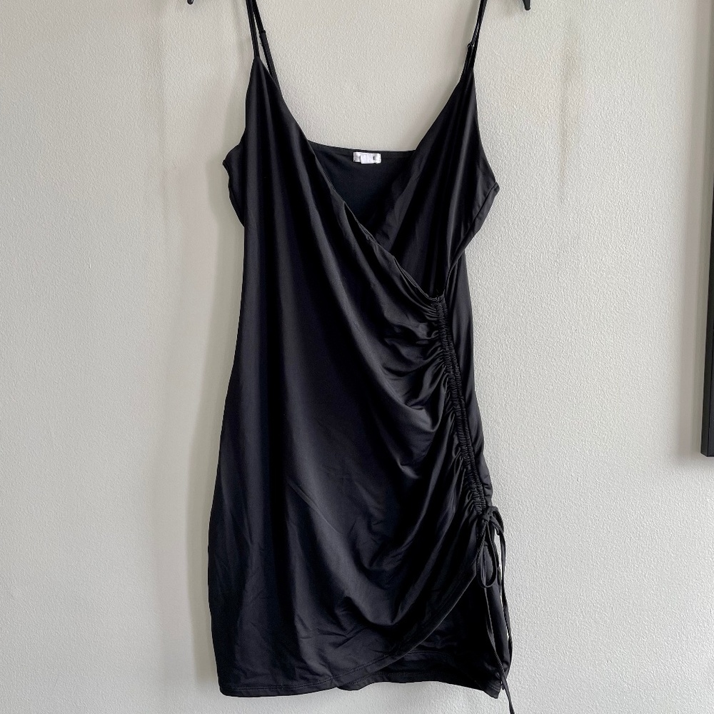 Black Wrap Cinch Bodycon Dress - M